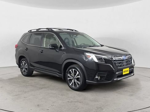 Certified 2023 Subaru Forester Limited AWD/4WD image 7