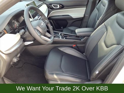 New 2026 Jeep Compass Limited image 7