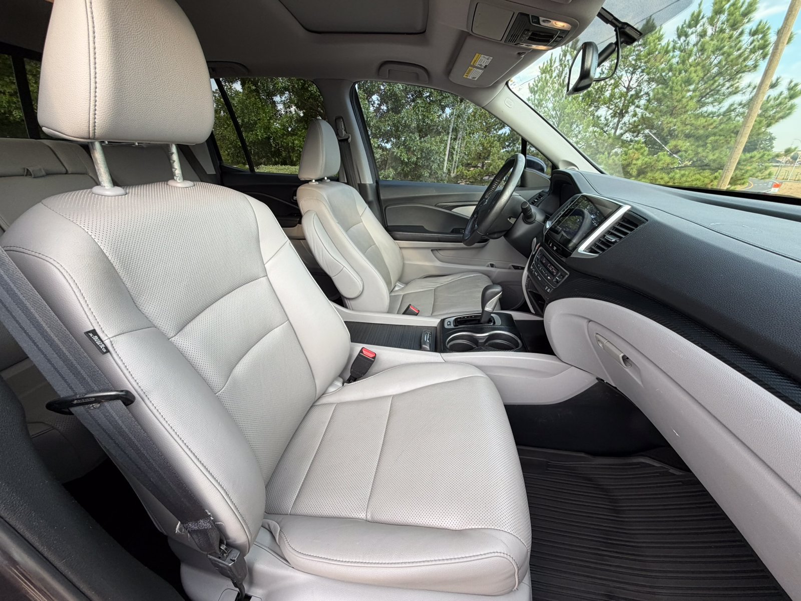 Certified 2019 Honda Ridgeline RTL-T image 14
