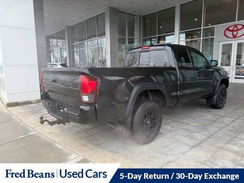 Used 2019 Toyota Tacoma SR w/ SX Package image 4