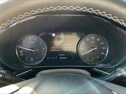 Used 2021 Buick Envision Essence w/ Technology Package I FWD image 19