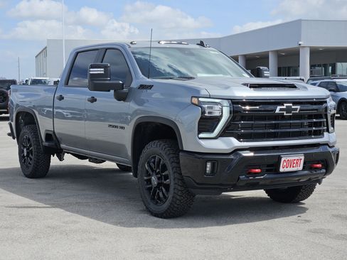 New 2026 Chevrolet Silverado 2500 LT w/ Trail Boss Package AWD/4WD image 2