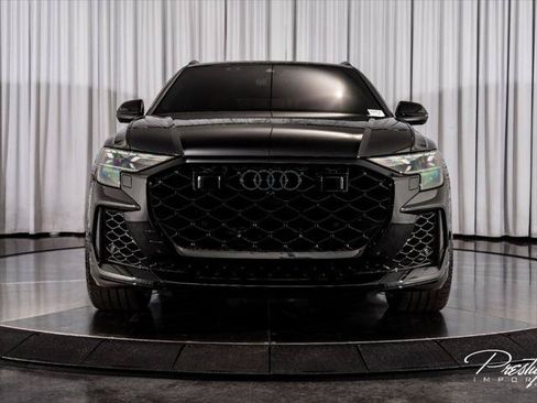 Used 2025 Audi RS Q8 performance AWD/4WD image 5