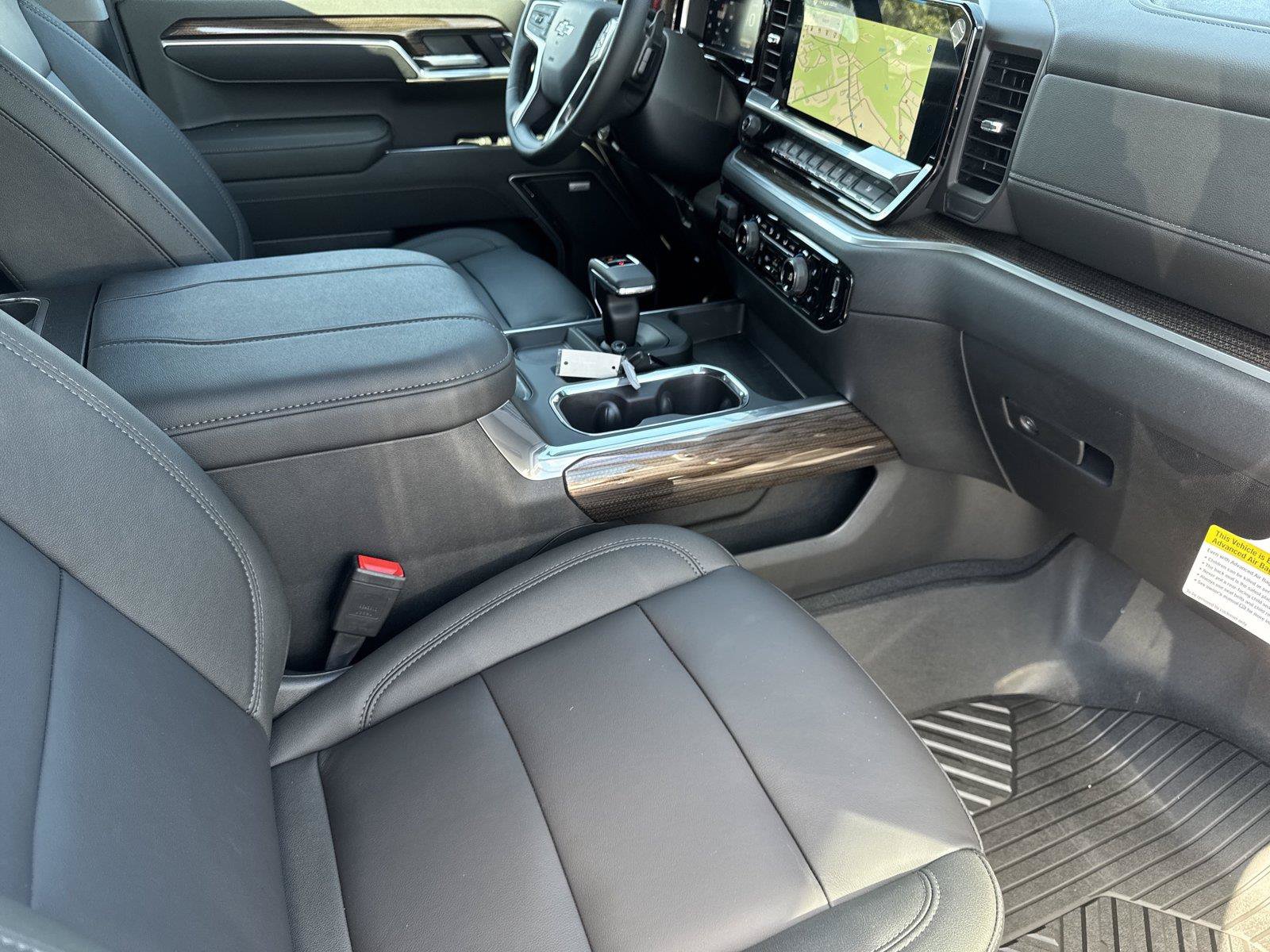 New 2026 Chevrolet Silverado 1500 RST w/ RST All Star Premium Package AWD/4WD image 32