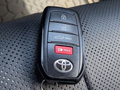Used 2022 Toyota Tundra TRD Pro AWD/4WD image 34