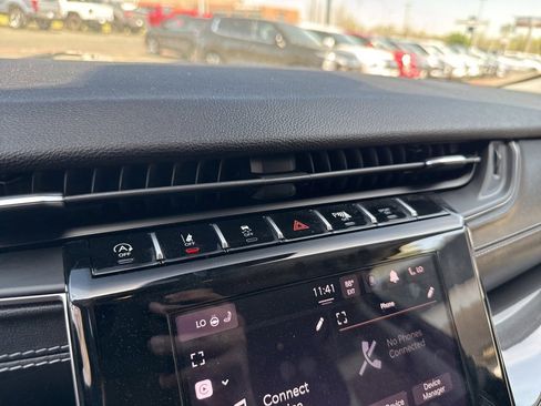 Used 2022 Jeep Grand Cherokee L Laredo w/ Luxury Tech Group I image 26