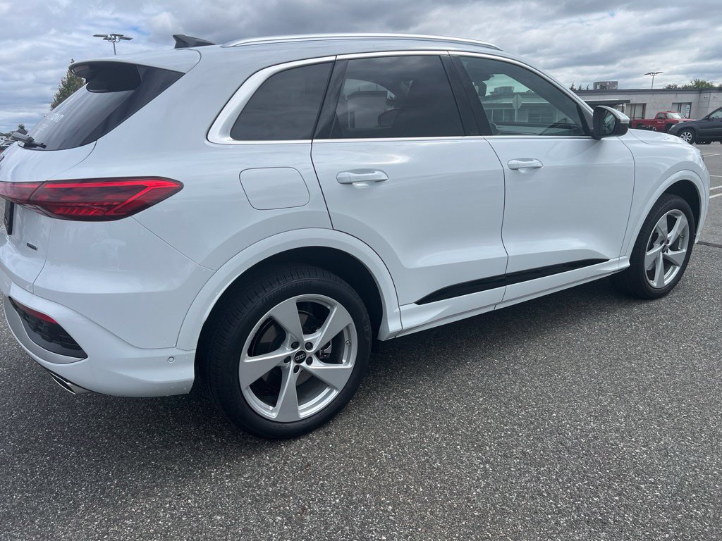 Used 2026 Audi Q5 Premium Plus AWD/4WD image 4