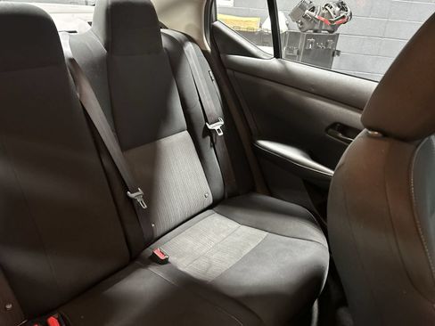 Certified 2024 Nissan Sentra SV FWD image 6