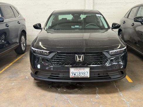 Used 2025 Honda Accord LX image 5