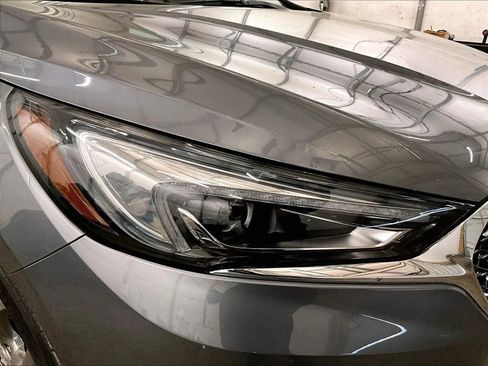 Used 2019 Buick Enclave Avenir w/ Avenir Technology Package image 28