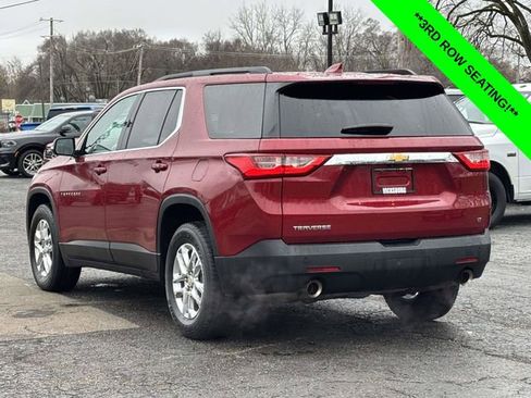 Used 2019 Chevrolet Traverse LT image 2
