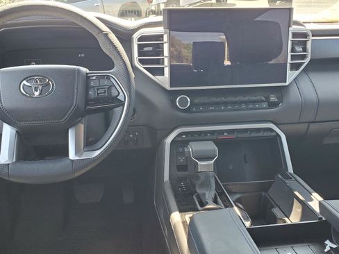 Used 2025 Toyota Tundra Platinum image 7