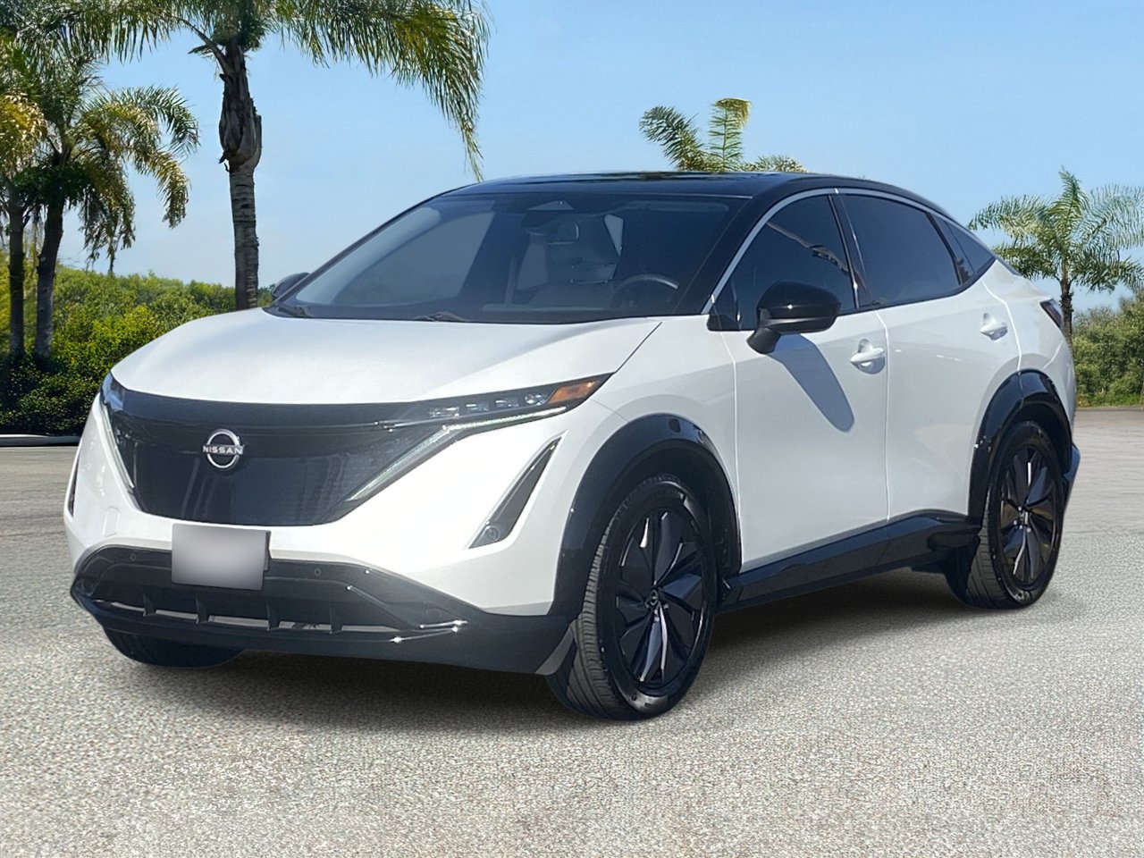 Certified 2023 Nissan Ariya FWD image 1