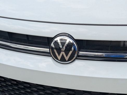 Used 2025 Volkswagen Jetta S image 16