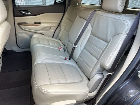 Used 2017 GMC Acadia Denali w/ Technology Package image 25