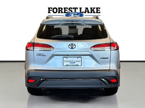 Used 2024 Toyota Corolla Cross AWD Hybrid image 6