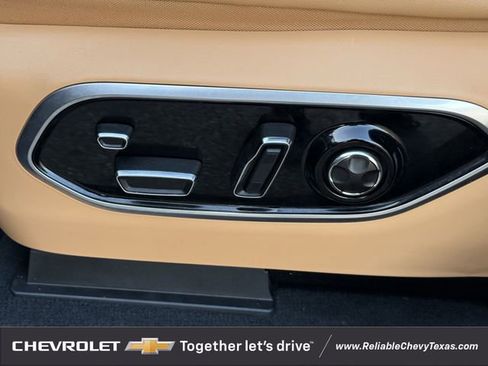 Used 2025 Jeep Grand Cherokee L Summit w/ Obsidian Package image 26