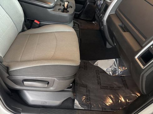 Used 2022 RAM 1500 Classic SLT w/ Electronics Convenience Group image 31