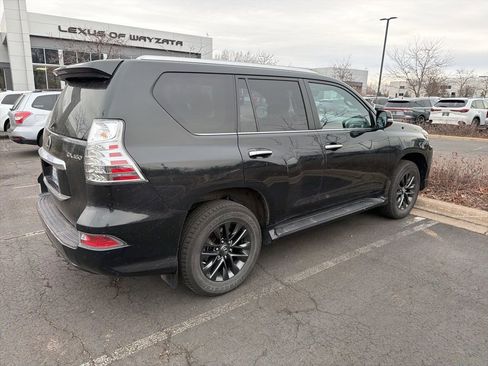 Used 2023 Lexus GX 460 Premium w/ Premium Plus Package image 3