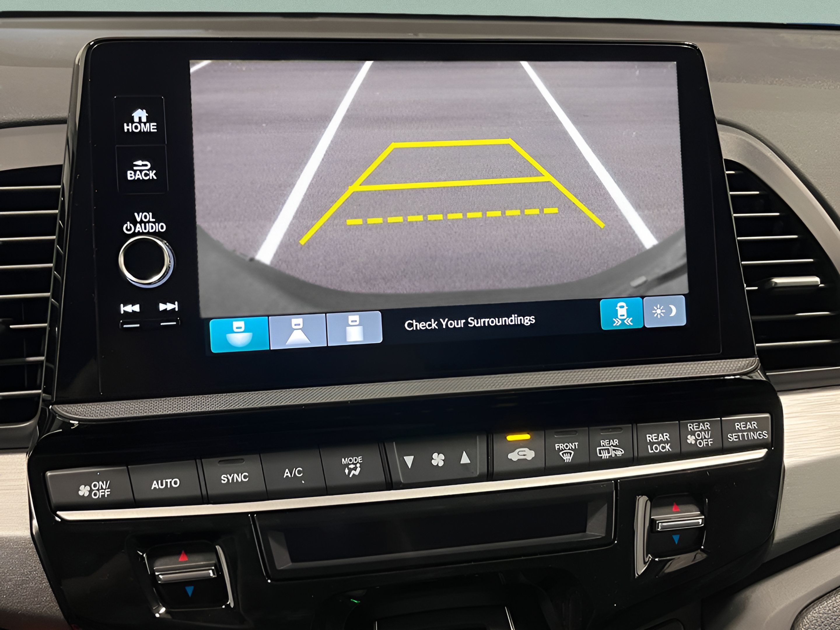 Certified 2026 Honda Odyssey EX-L image 9