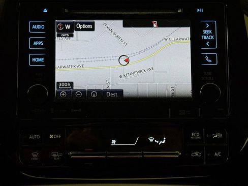 Used 2017 Toyota Prius Three Touring image 14