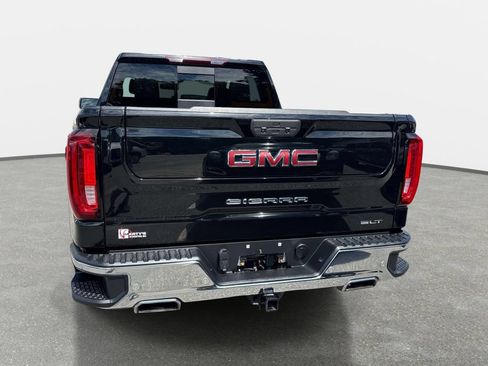 Used 2022 GMC Sierra 1500 SLT w/ SLT Premium Plus Package AWD/4WD image 5