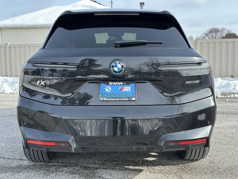 Certified 2025 BMW iX xDrive50 w/ Premium Package image 8