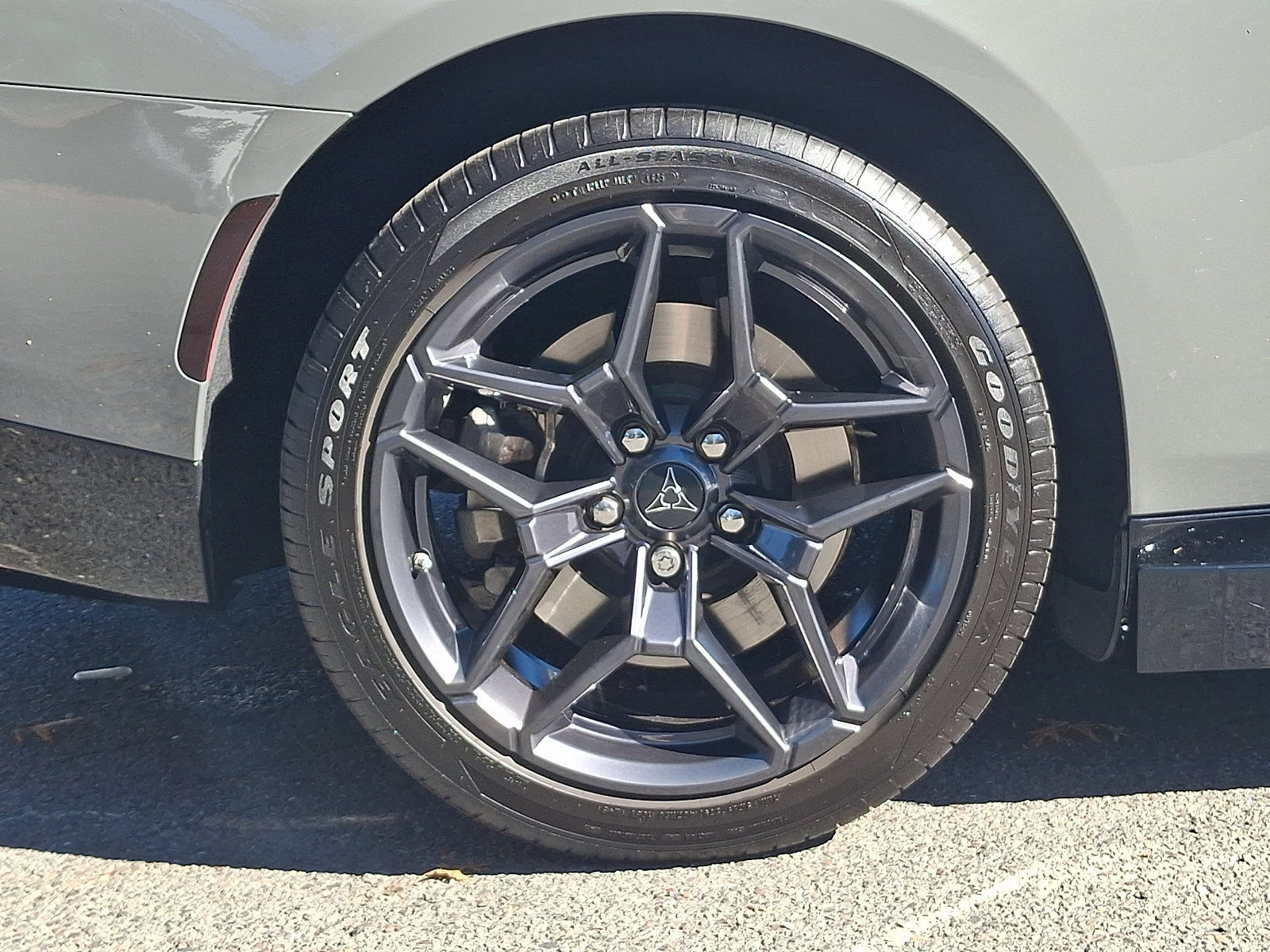 Used 2026 Dodge Charger Scat Pack w/ Blacktop Package AWD/4WD image 9