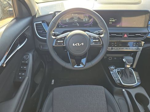 New 2026 Kia Seltos S FWD image 13