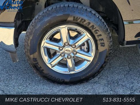 Used 2025 Ford F150 XLT w/ Equipment Group 301A Standard AWD/4WD image 9