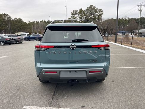 New 2026 Nissan Pathfinder Platinum w/ Cargo Package image 5