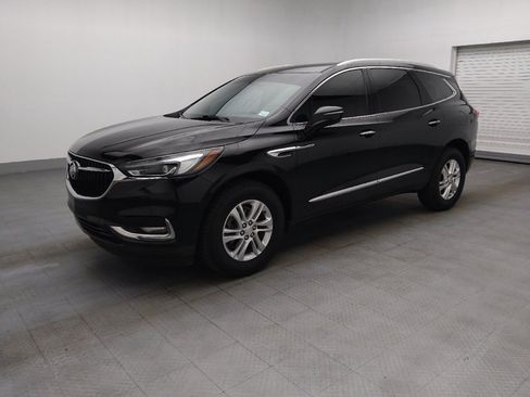 Used 2021 Buick Enclave Essence w/ Sound and Sites Package FWD image 2