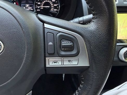 Used 2018 Subaru Forester 2.5i Limited AWD/4WD image 17