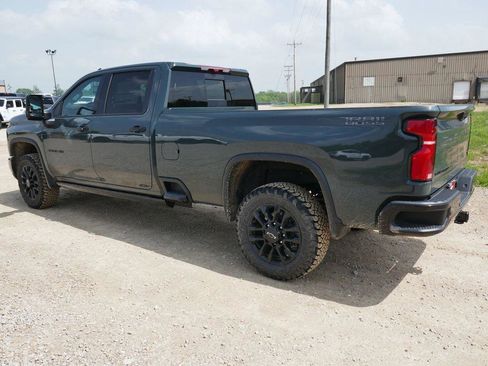 New 2026 Chevrolet Silverado 3500 LTZ w/ LTZ Plus Package AWD/4WD image 8