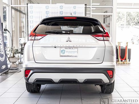 Used 2022 Mitsubishi Eclipse Cross SE FWD image 13