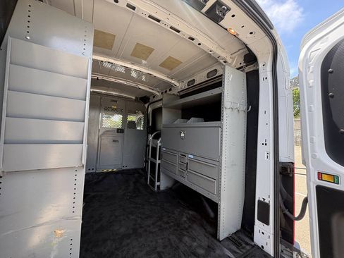 Used 2015 Ford Transit 150 130 Medium Roof RWD image 24