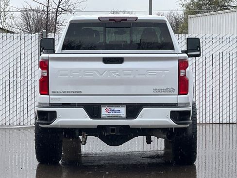Used 2023 Chevrolet Silverado 2500 High Country w/ Z71 Off-Road Package AWD/4WD image 5
