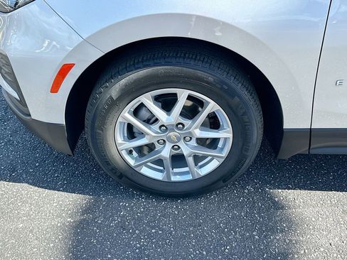 Certified 2022 Chevrolet Equinox LS w/ LS Convenience Package image 29