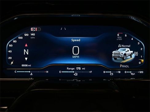 Certified 2025 Chevrolet Silverado 2500 High Country w/ Technology Package image 9