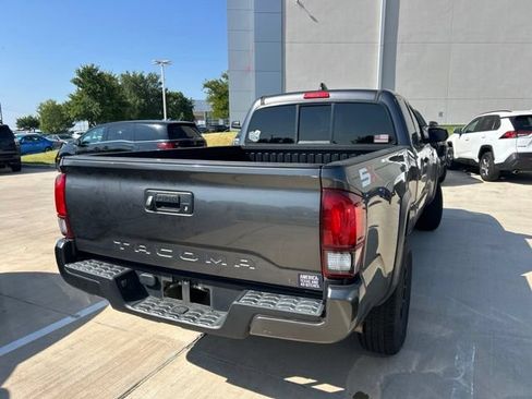 Used 2021 Toyota Tacoma SR w/ SX Package RWD image 3
