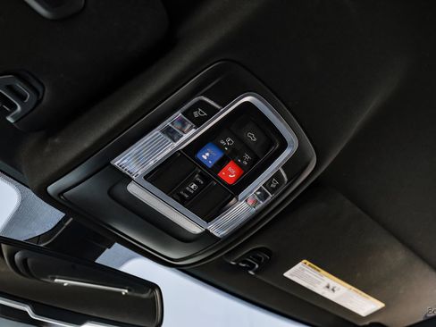 Used 2022 RAM 3500 Laramie w/ Night Edition image 42