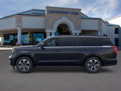 New 2026 Ford Expedition Max Active image 3