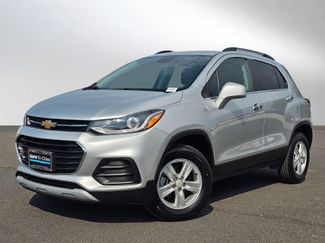 Used 2019 Chevrolet Trax LT w/ LT Convenience Package image 1