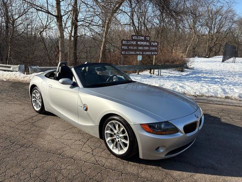 Used 2004 BMW Z4 2.5i image 21