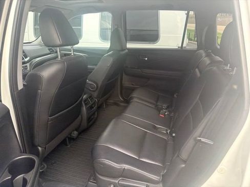 Used 2018 Honda Pilot EX-L image 4