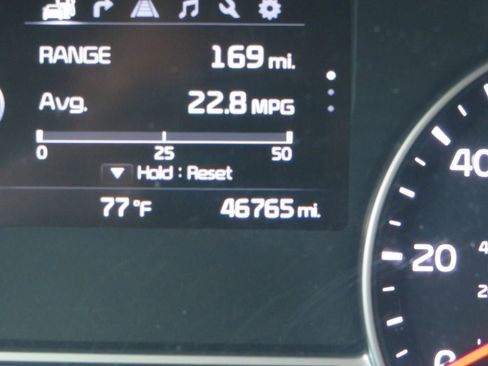 Used 2016 Kia Soul ! w/ Premium Package image 16