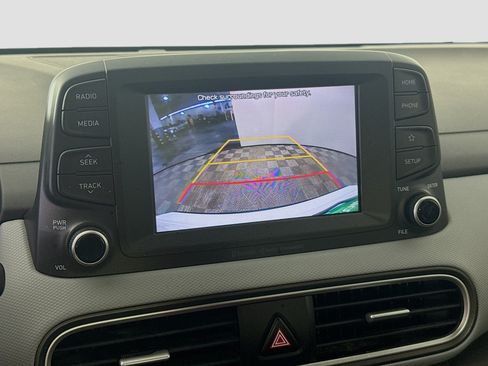Used 2020 Hyundai Kona SEL FWD image 19