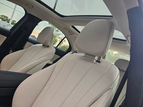 New 2027 Mercedes-Benz E 350 4MATIC Sedan image 19