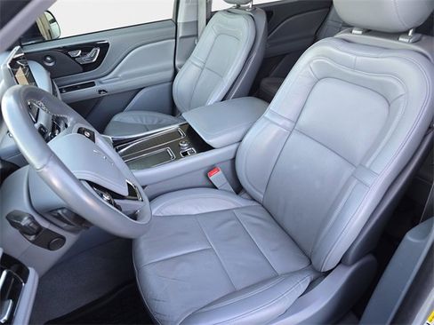 Used 2021 Lincoln Aviator Reserve w/ Equipment Group 201A image 19