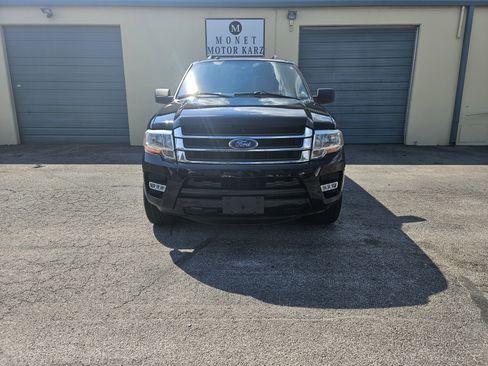 Used 2016 Ford Expedition XLT w/ Equipment Group 202A image 1